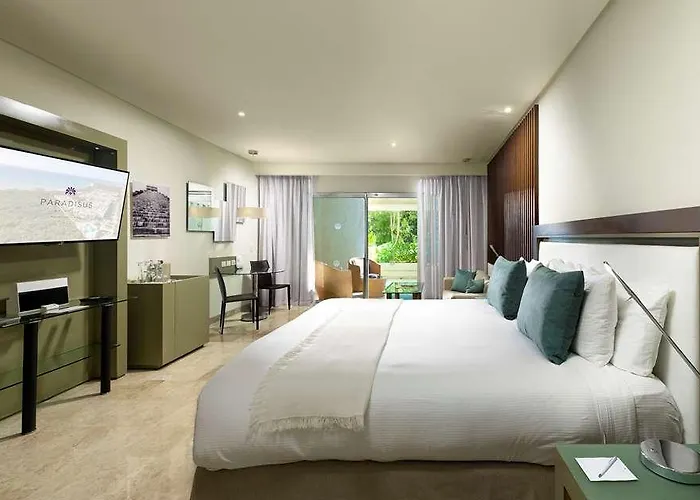 The Reserve Paradisus (adults Only) Hotel